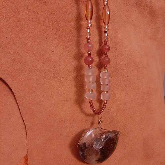 Gorgeous fall color ammonite necklace. - Picture 7 of 8